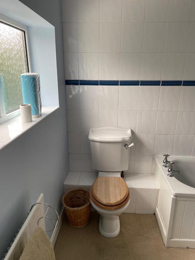 Вилла 5 Bed House, 32 Tutbury Avenue, Cannon Park, Coventry, Cv4 7Bj Экстерьер фото